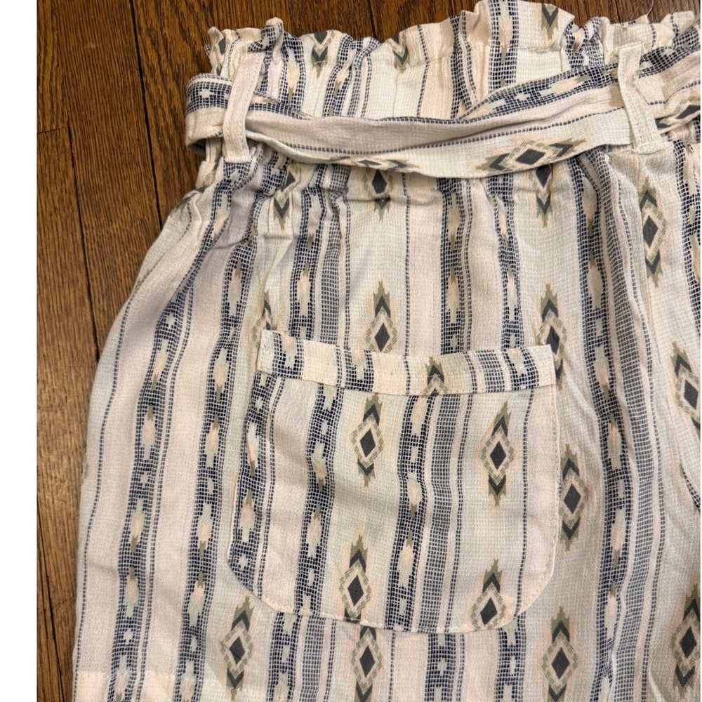 Rewash Tribal Print Paperbag Waist Shorts XL Cream Blue Rayon Boho Tie Belt - Picture 5 of 8